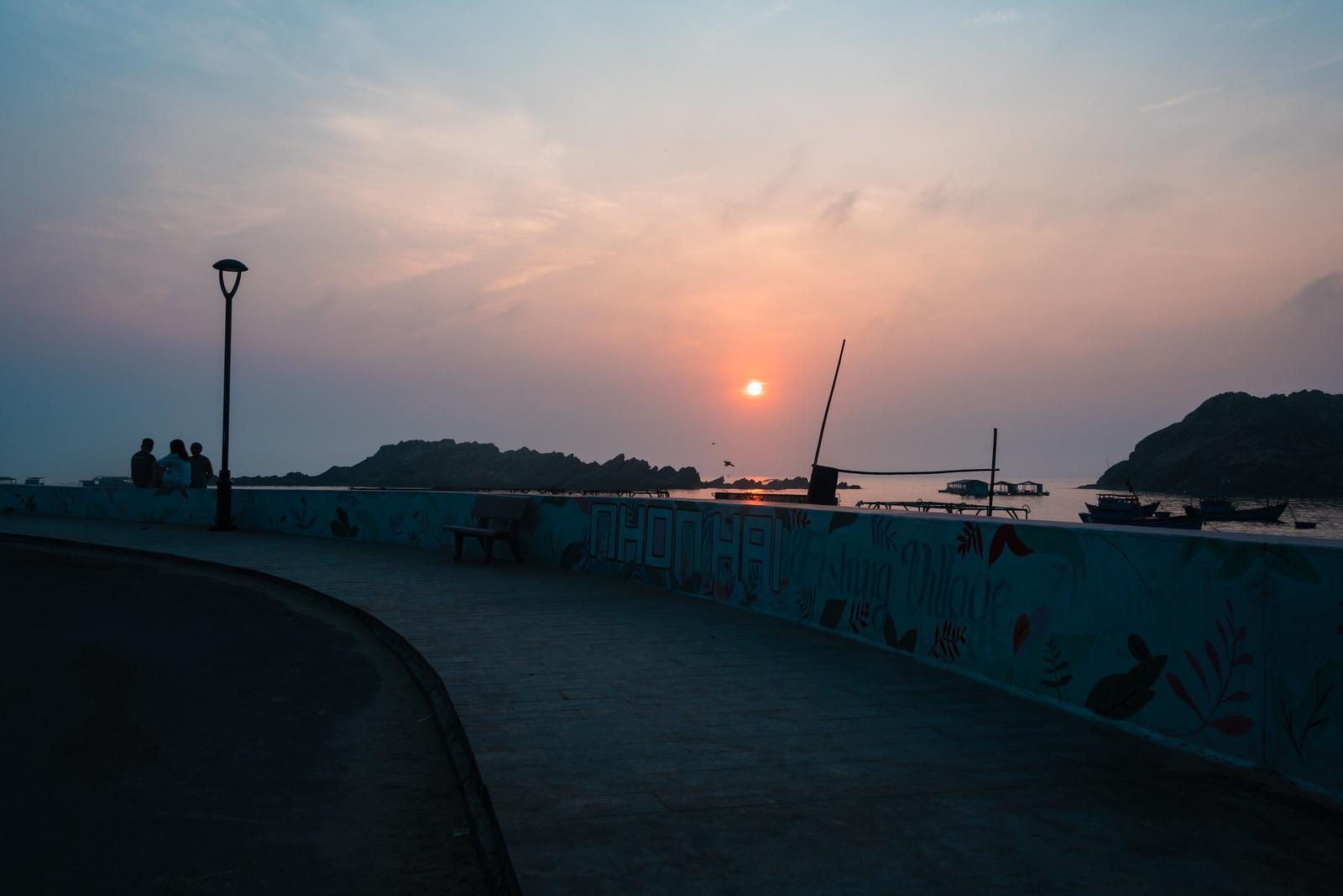 Dawn at Nhon Hai