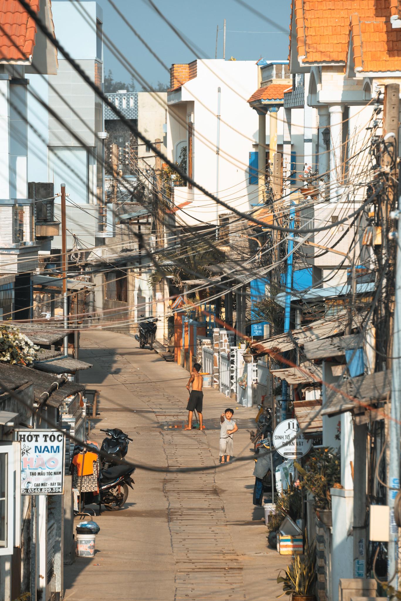 Lạc ở Nhơn Lý