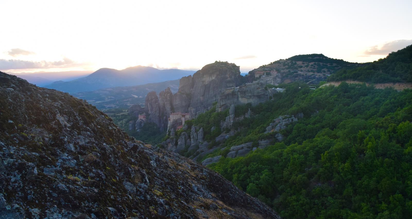 Ánh tà dương Meteora