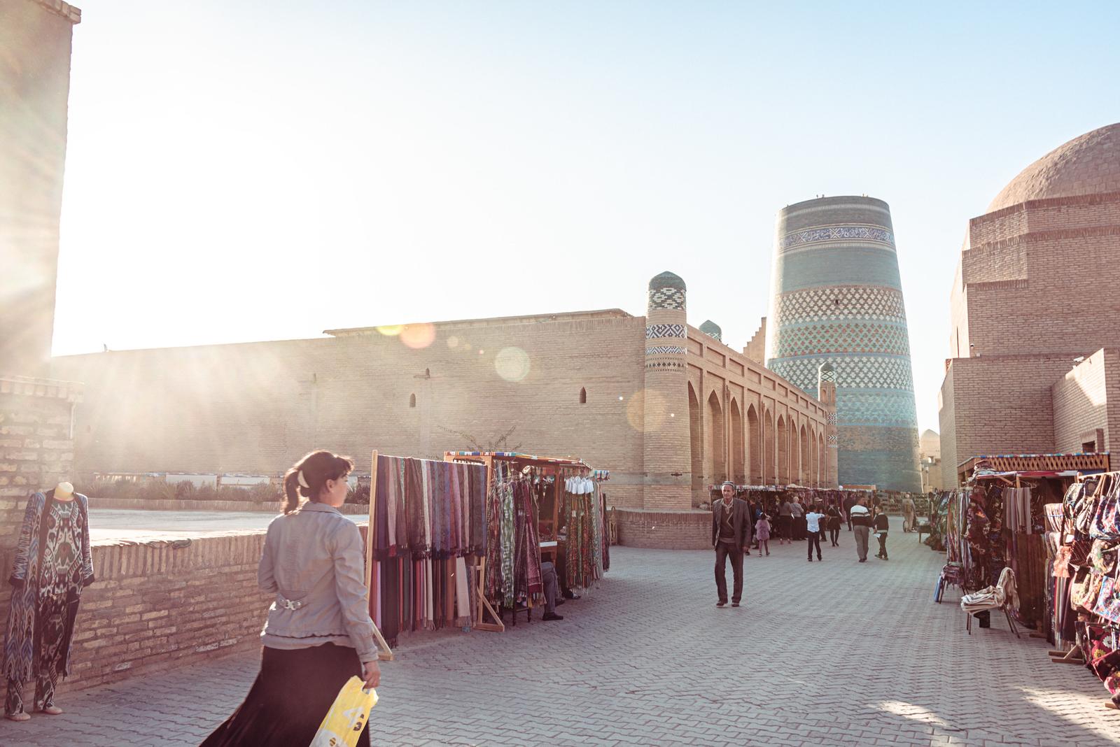 Ánh nắng tỏa Khiva