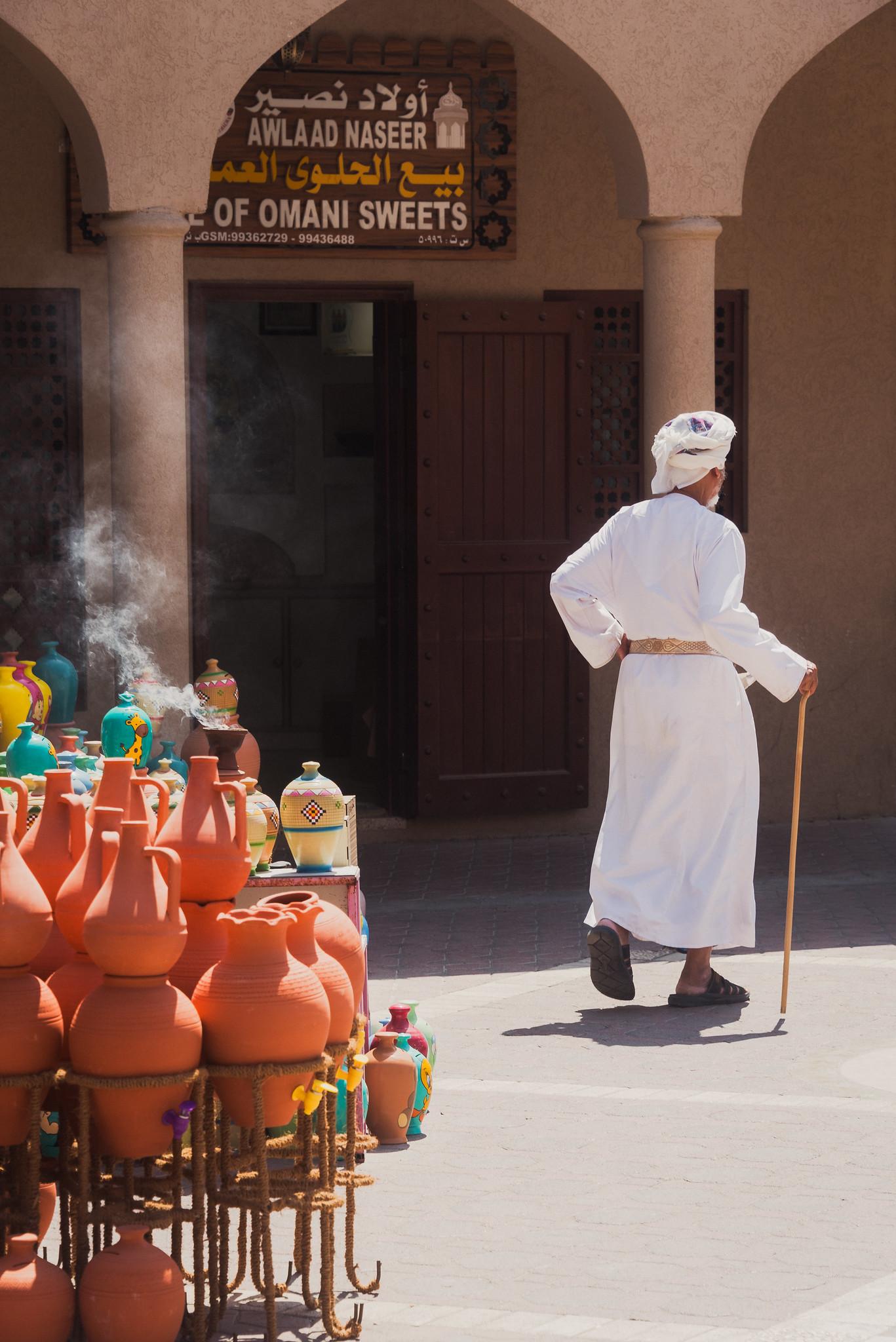 Một Nizwa chậm rãi