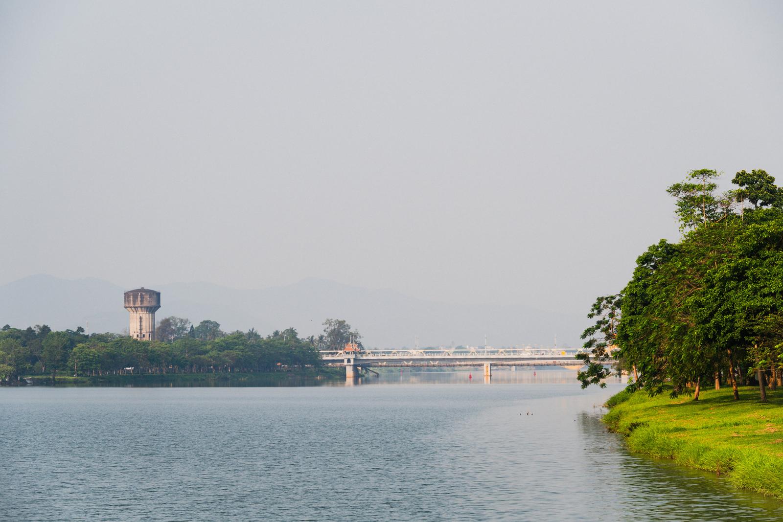 Setting off on the Royal Boat, Looking towards Da Vien Bridge