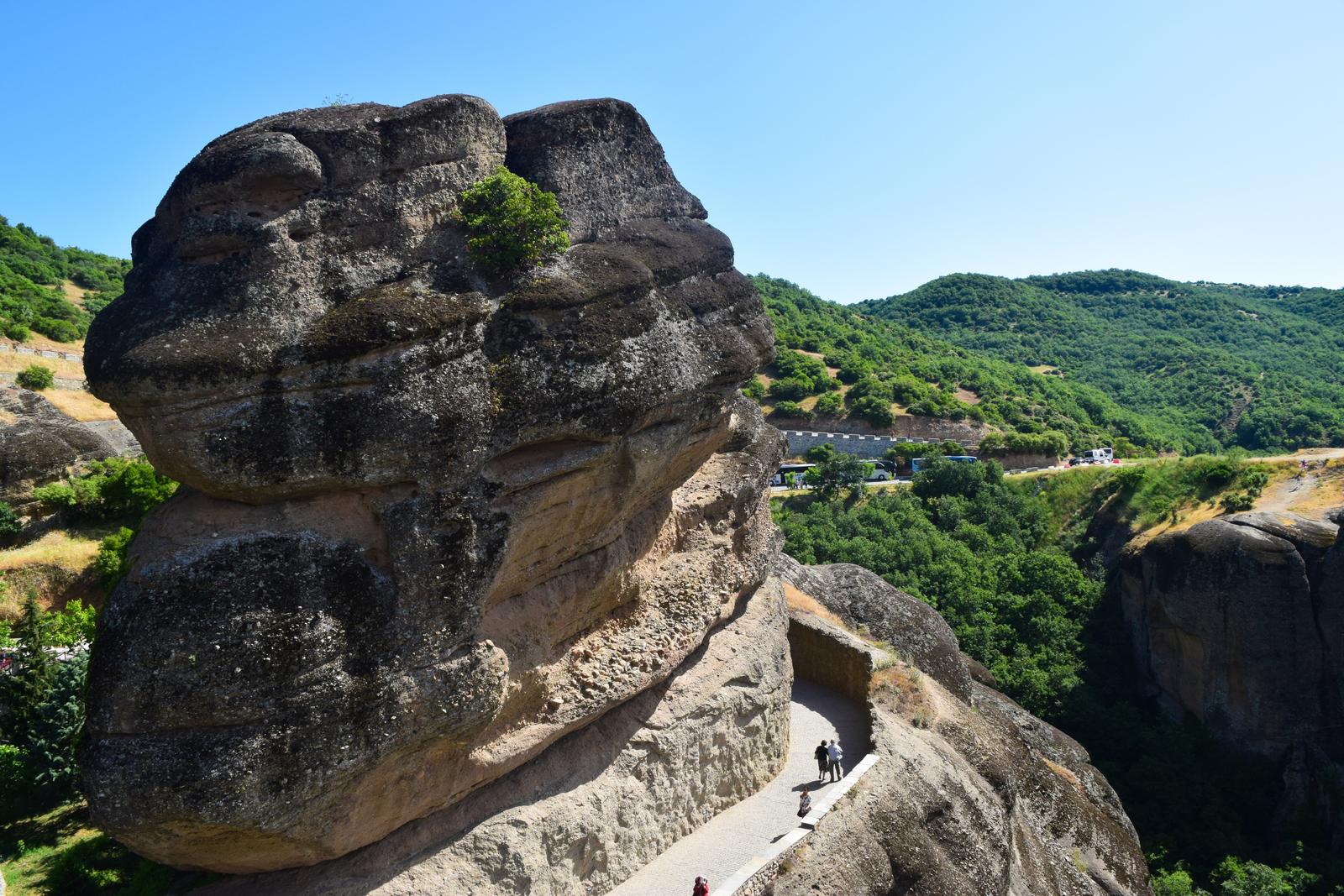 Những ngọn núi đá ở Meteora