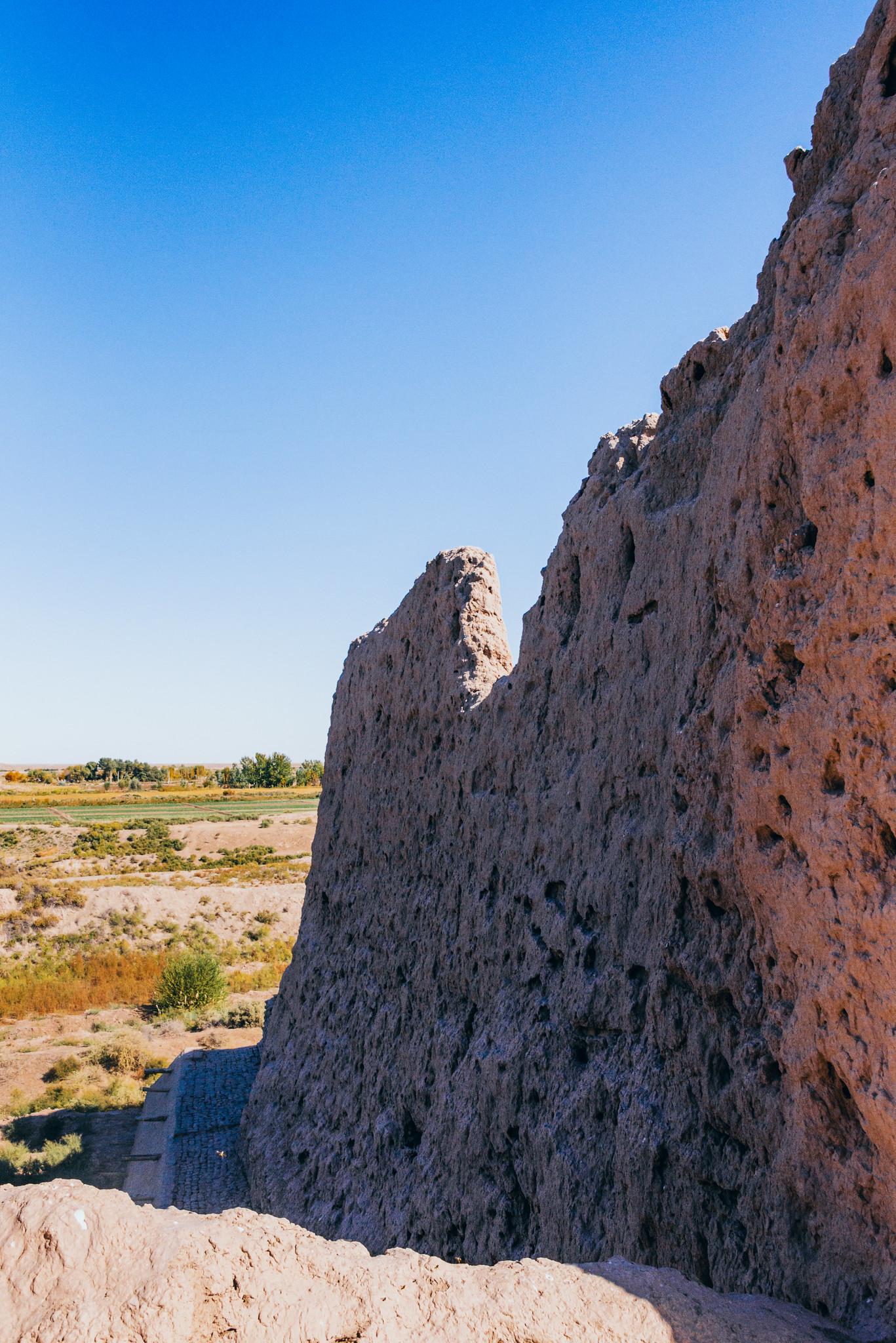 Wandering on the Platform of Kyzyl-Kala