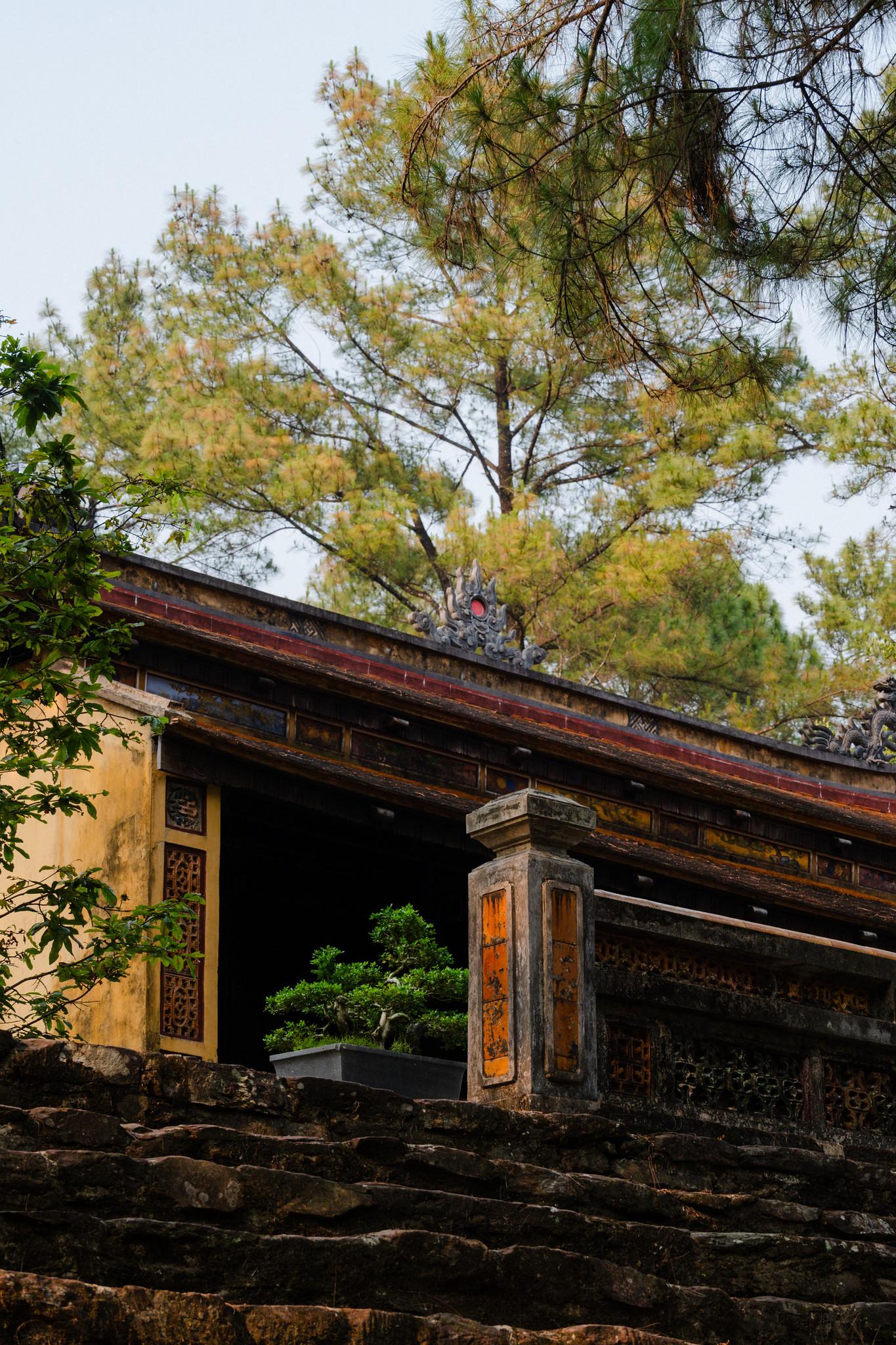Chap Khiem Hall