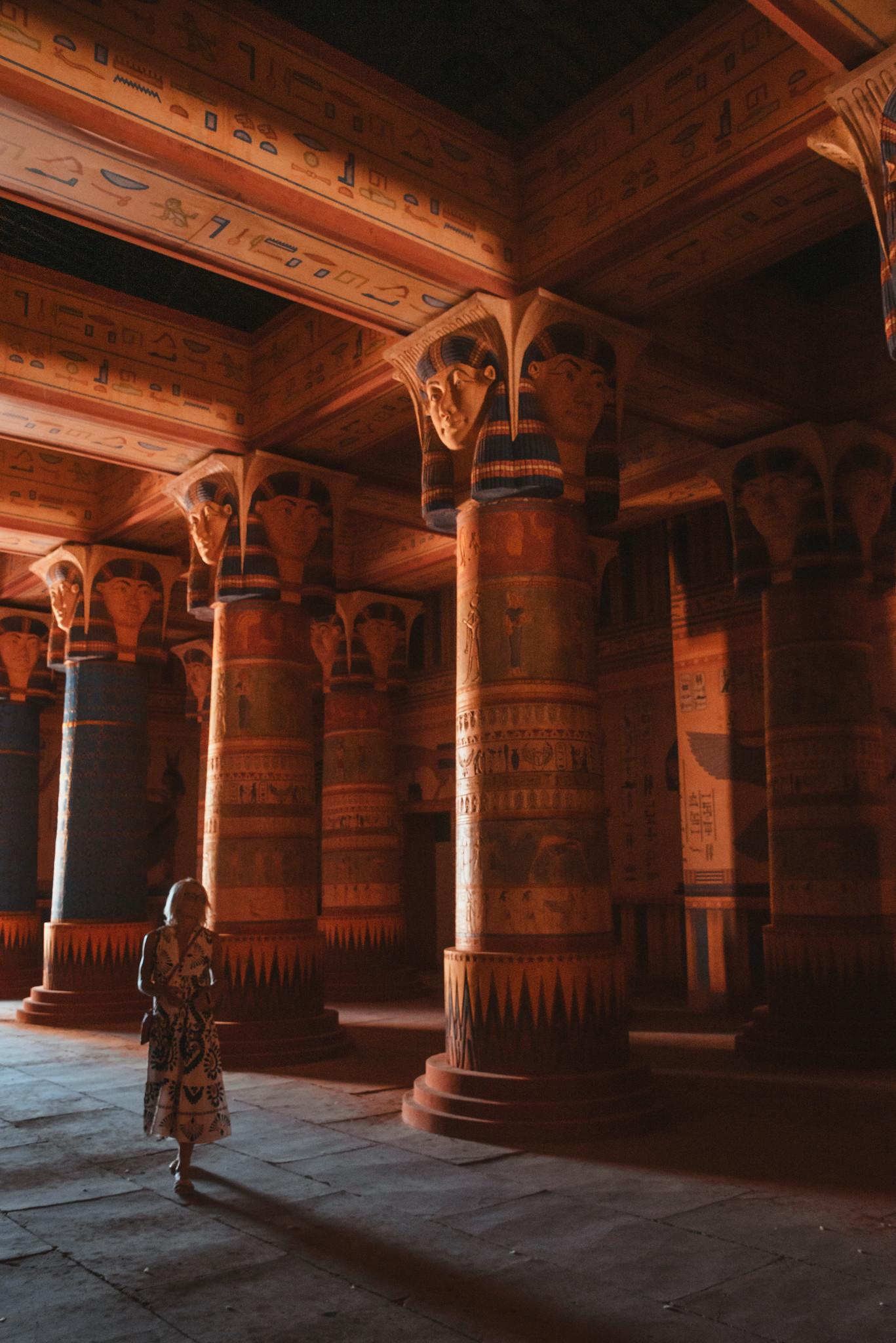Karnak Temple Set, Cleopatra (2013)