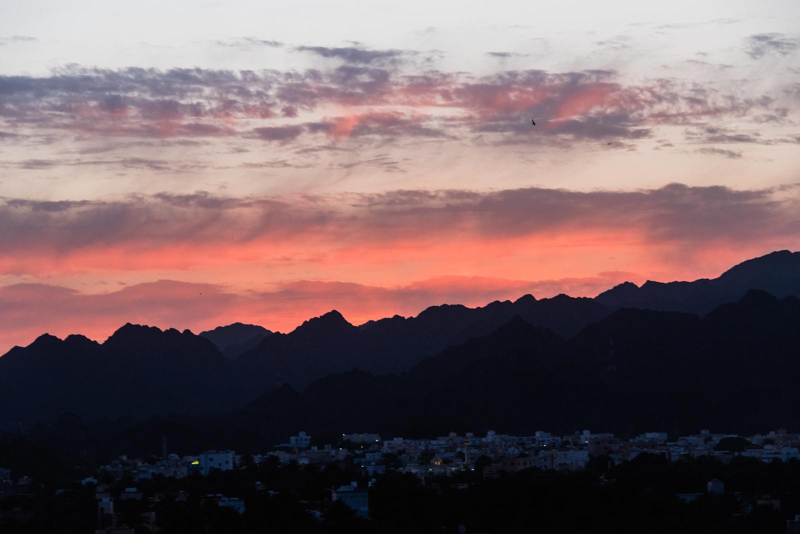 Hoàng hôn Nizwa
