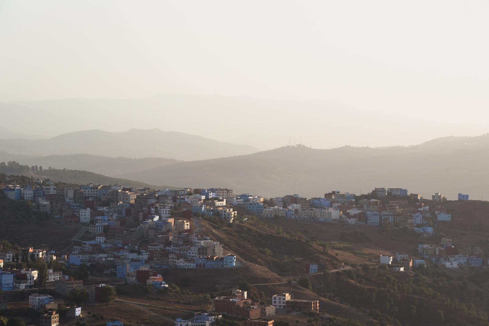 The Houses across the Mountain Range