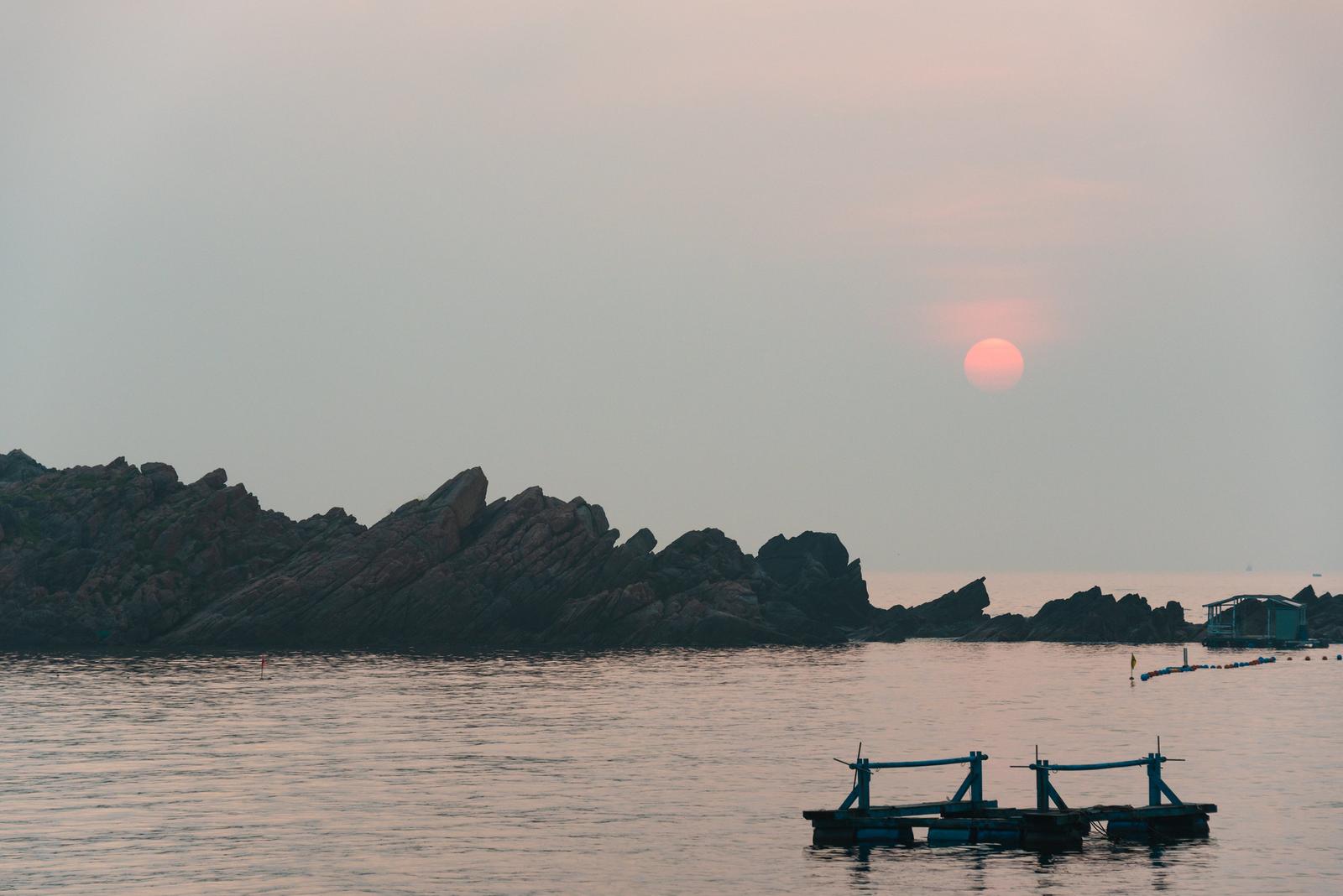 Những ánh sáng đầu ngày