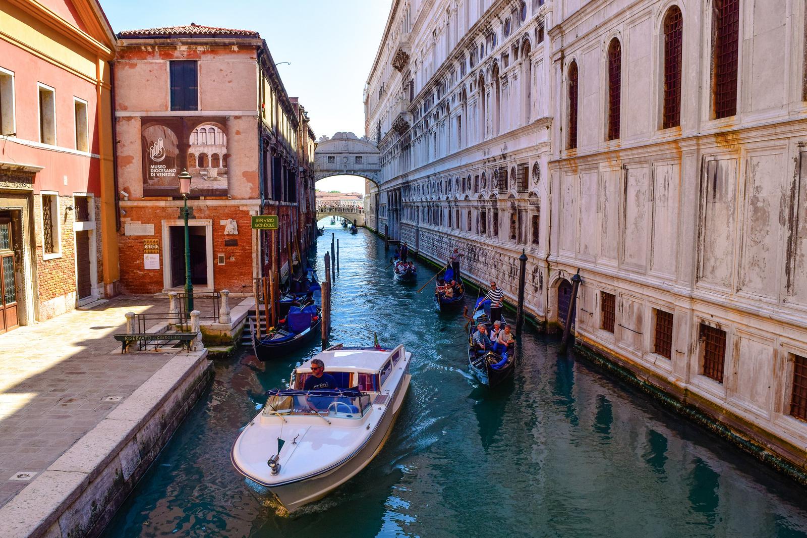 Lang thang ở Venice